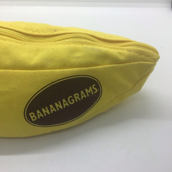 NWT Bananagrams Crossword Family Fun Game Anagram Word Play Banana Complete - Picture 3 of 4